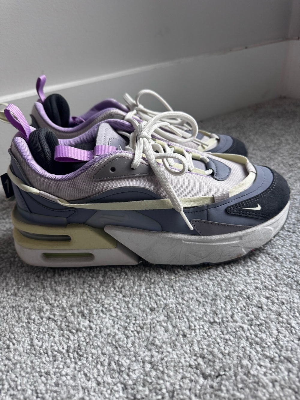 Nike Air Max Furyosa Women’s Athletic Sneakers size 9